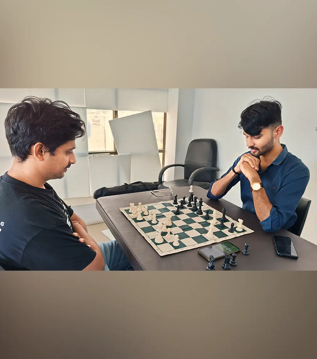 chess img grid view