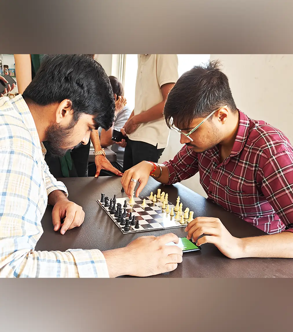 chess img grid view