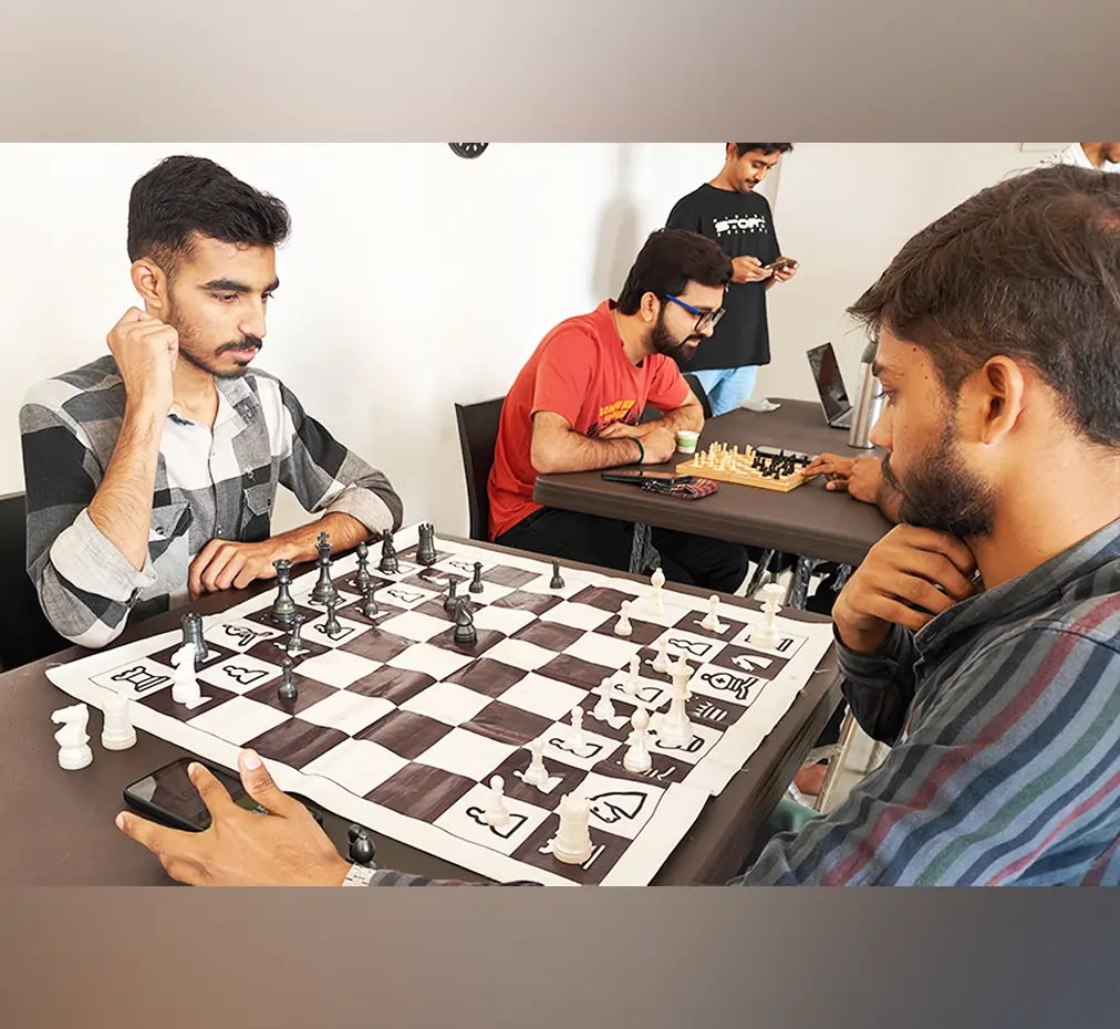 chess img grid view