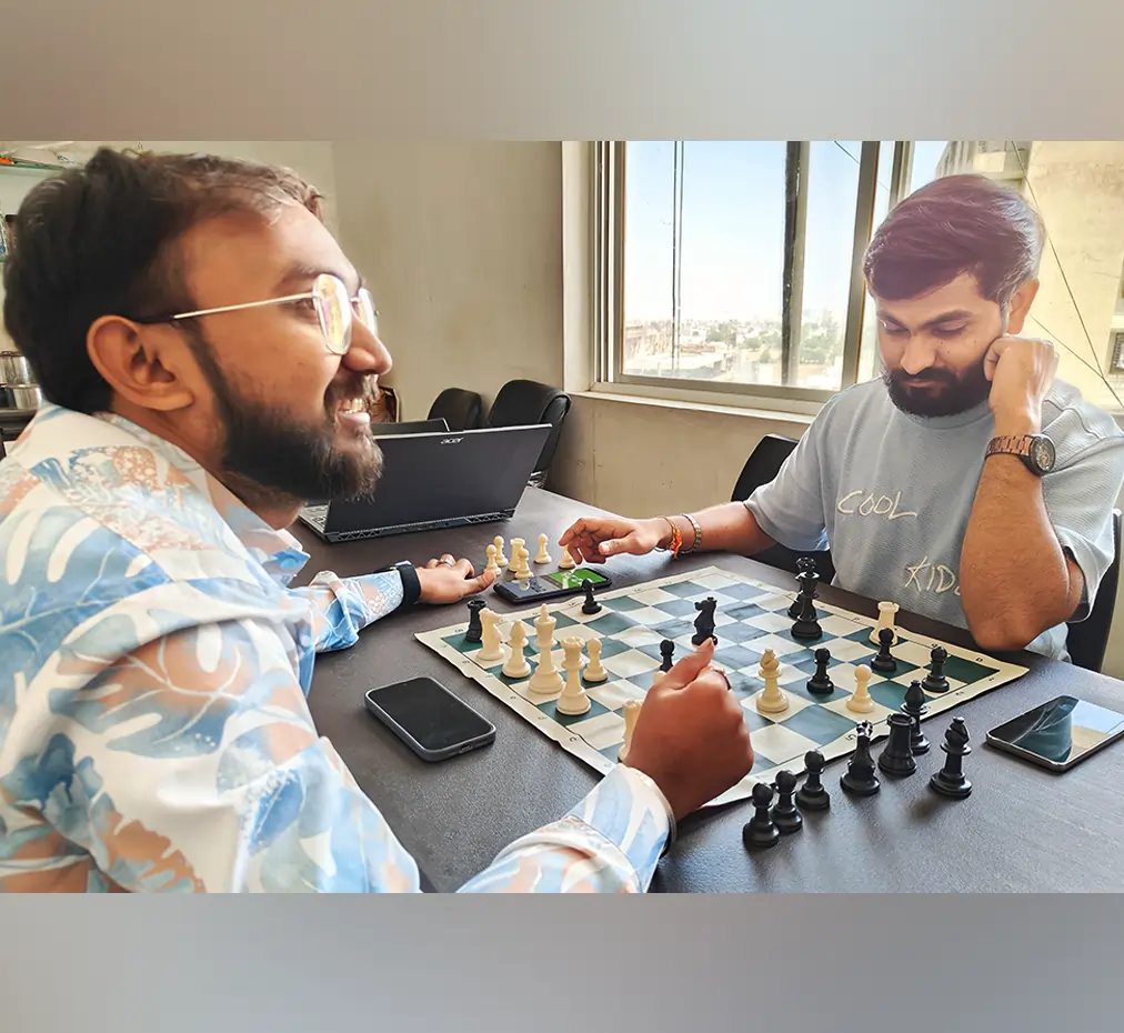 chess img grid view