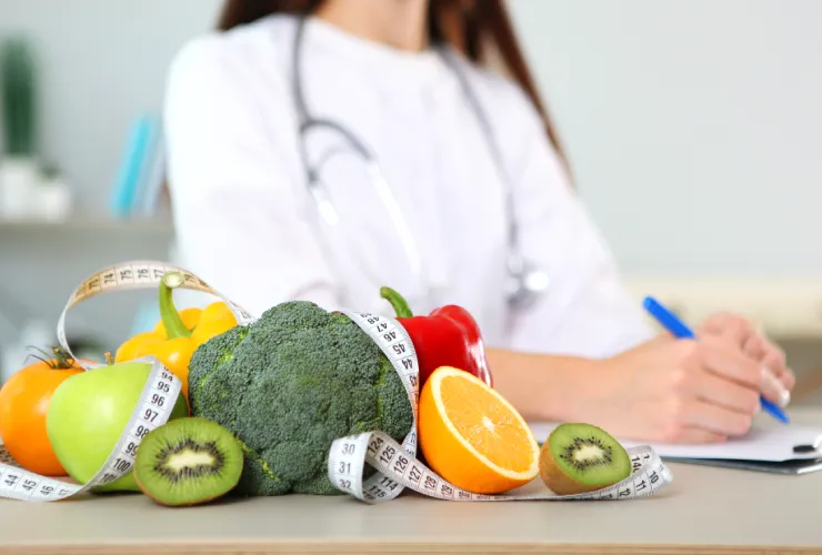 Diet management system for meal planning and client tracking