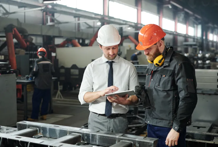 Manufacturing management software for production and inventory control